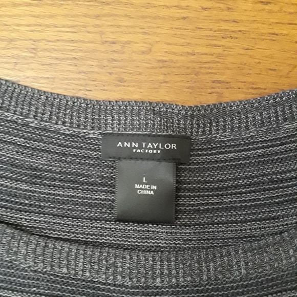 sweater - Picture 2 of 3